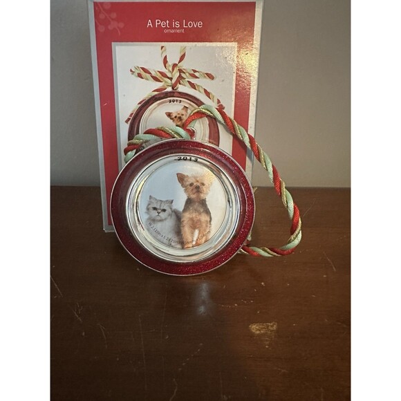 American Greetings A Pet is Love Paws-itively Lovable Christmas Ornament 2013 - Picture 5 of 9